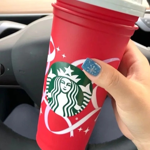 Starbucks Red Cup reusable holiday 2021